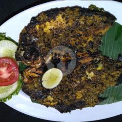 Ikan Bawal Pepes Bakar