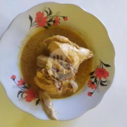 Nasi Ayam Gulai / Kari Ayam