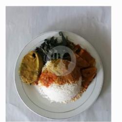 Nasi Ikan Tuna Gulai Kuning