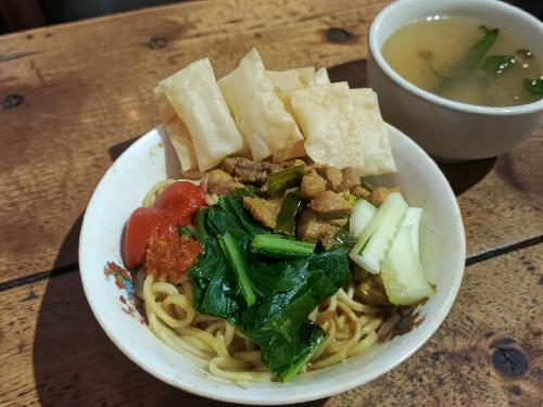 MIE AYAM PAWON, JL. MACAN KEMBAR DS. GABRU
