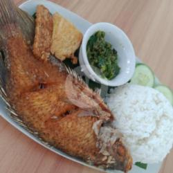 Gurame Goreng Nasi, Cabe Ijo