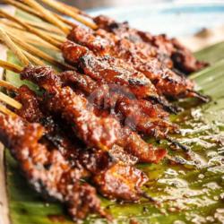 Sate Daging Sapi (tanpa Lontong)