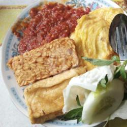 Nasi Penyetan Telur Ceplok