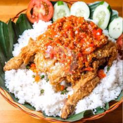 Ayam Geprek Plus Plus