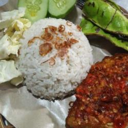 Ayam Gecek   Tahu   Tempe