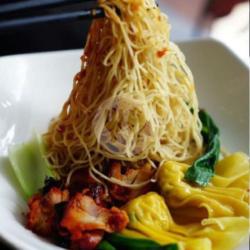 Mie Ayam Chasio   Wantan