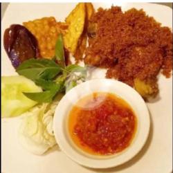 Lalapan Ayam Laos Tanpa Nasi