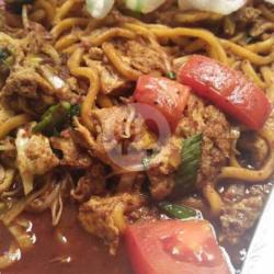 Mie Kuah Daging Sapi