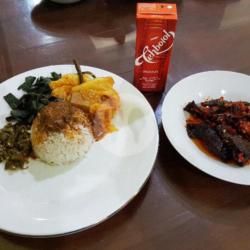 Nasi   Paru Balado   Teh Botol