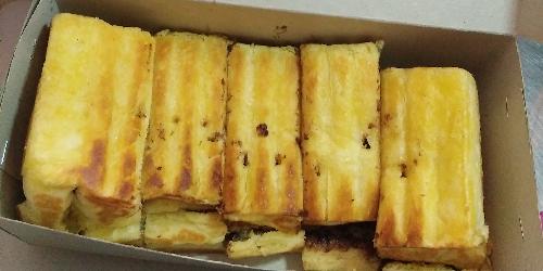 Roti Bakar Khas Bandung Mas Herman, Banjarsari