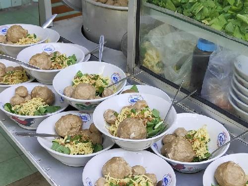 Bakso Pak'e Solo, Plered