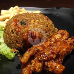 Nasi Goreng Ceker Mambo