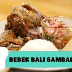 Nasi Bebek Goreng Sambal Matah Khas Bali