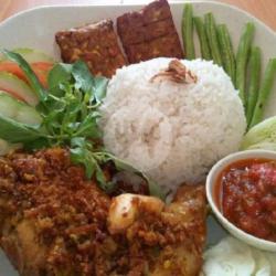 Nasi Ayam Penyet Judes