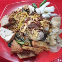 Bakmi Goreng Komplit