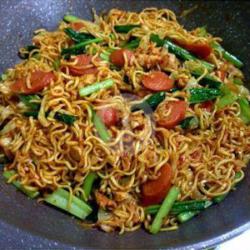 Mie Goreng Sosis Keju