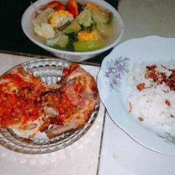 Nasi Sayur Asem Panggang   Tempe Penyet