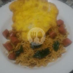 Indomie Goreng Original Sosis Sapi Telur Dadar Korea