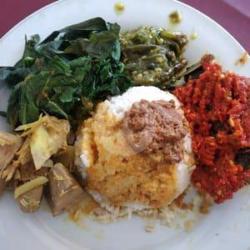 Nasi Ikan Mas Balado