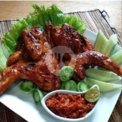 Ayam Bakar Juara Pedes