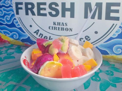 Fresh Me Sop Buah & Aneka Jus Cirebon, Batakan