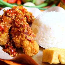 Nasi Ayam Goreng Sambal Melotot