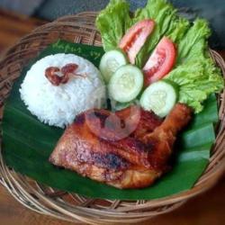 Ayam Bakar Paha Jumbo