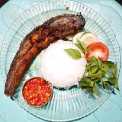 Nasi Lele Bakar