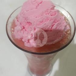 Strawbery Float