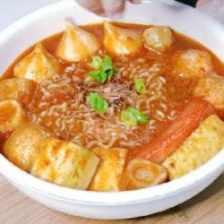 Ramyeon Seafood / Ramen Korea / Mie Pedas Korea