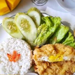 Nasi Telur Goreng Free Esteh