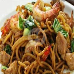 Mie Goreng Udang Bakso Ikan Super Pedas