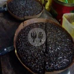 Martabak Kacang Coklat Wijen ( Black Forest )