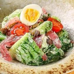 Salad Tuna House