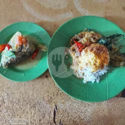 Nasi Rames Kepala Tongkol