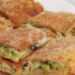 Martabak Telor Ayam Porsi Istimewa Telur 4