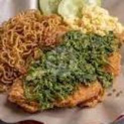 Mie Indomie Goreng  Ayam Geprek Krispy Cabe Ijo