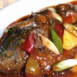 Nila Asam Manis Pedas