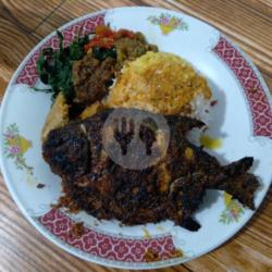 Nasi Rames Bawal Bakar