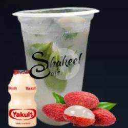 Leci Squash Yakult