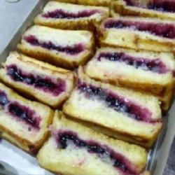 Rotibakar Puff Pastry Blueberry Jum