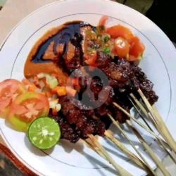 10 Tusuk Sate Sapi Maranggi