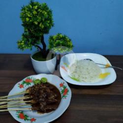 Sate Ayam Maknyos 8 Tusuk   Nasi Putih