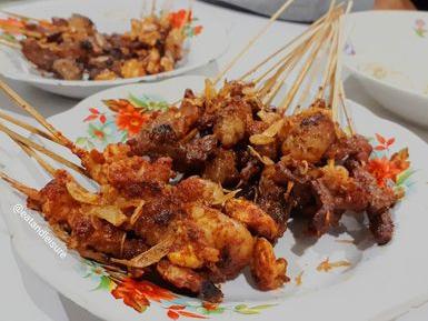 Sate Madura Pak Ahmad 122, Mohammad Toha