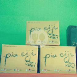 Pia Eiji