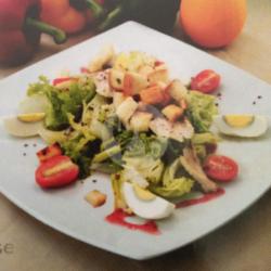 Ceasar Salad With Grilled Chicken