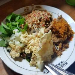 Nasi Pecel Pincuk Pindang