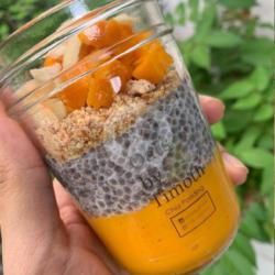 Mango Chia Pudding