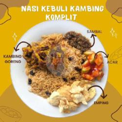 Nasi Kebuli Kambing Komplit