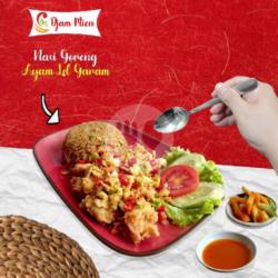 Nasi Goreng Ayam Lada Garam